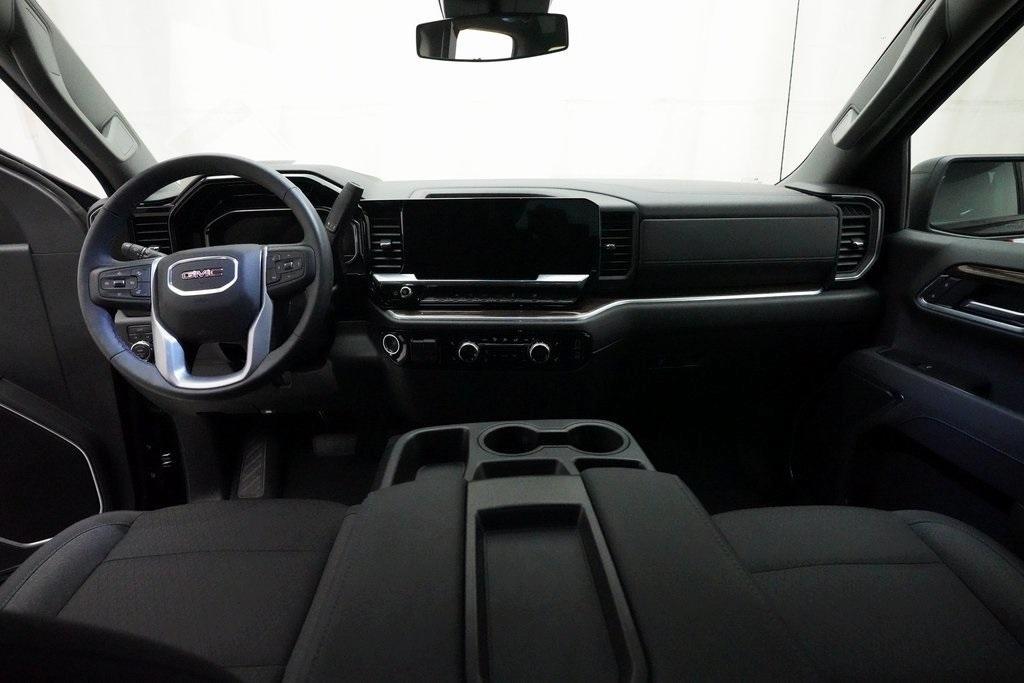 used 2025 GMC Sierra 1500 car, priced at $43,767