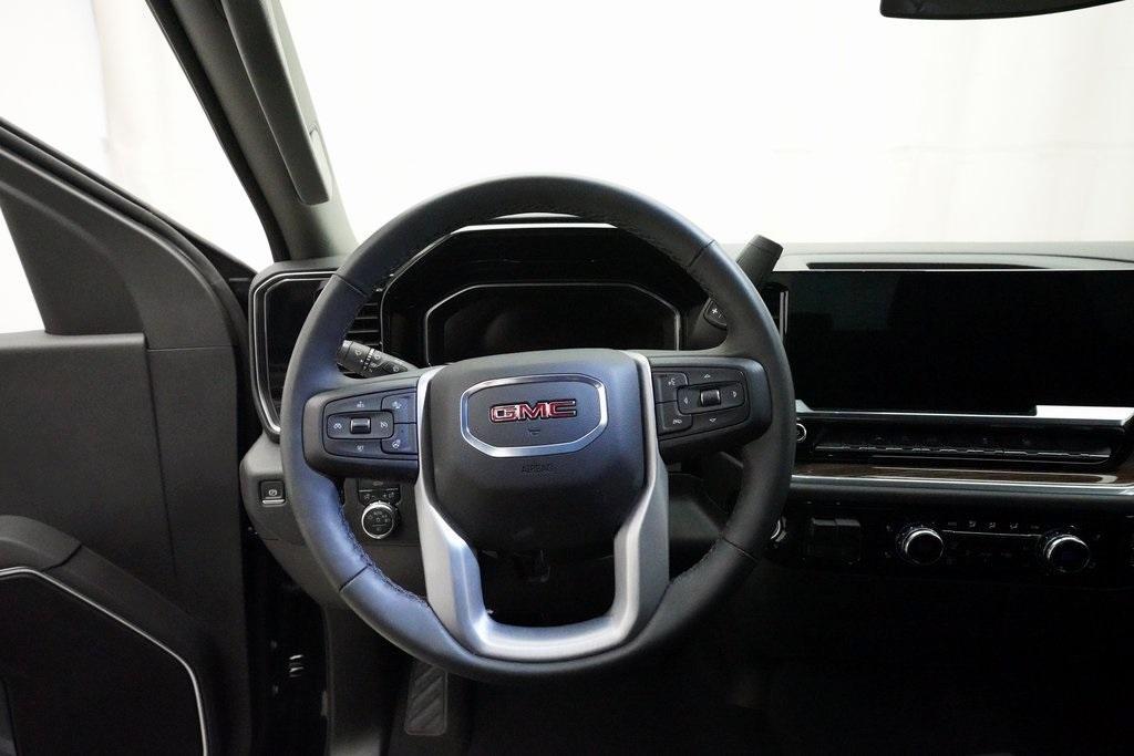 used 2025 GMC Sierra 1500 car, priced at $43,767