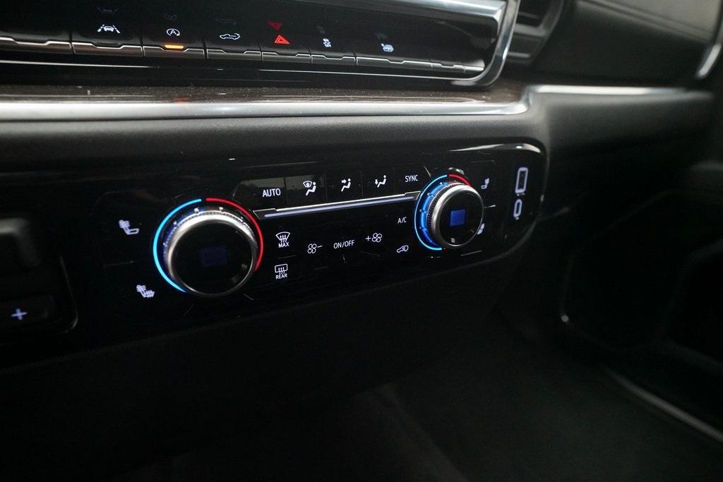 used 2025 GMC Sierra 1500 car, priced at $40,965