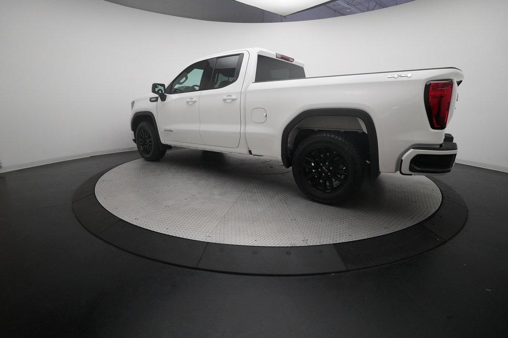 used 2025 GMC Sierra 1500 car, priced at $40,965