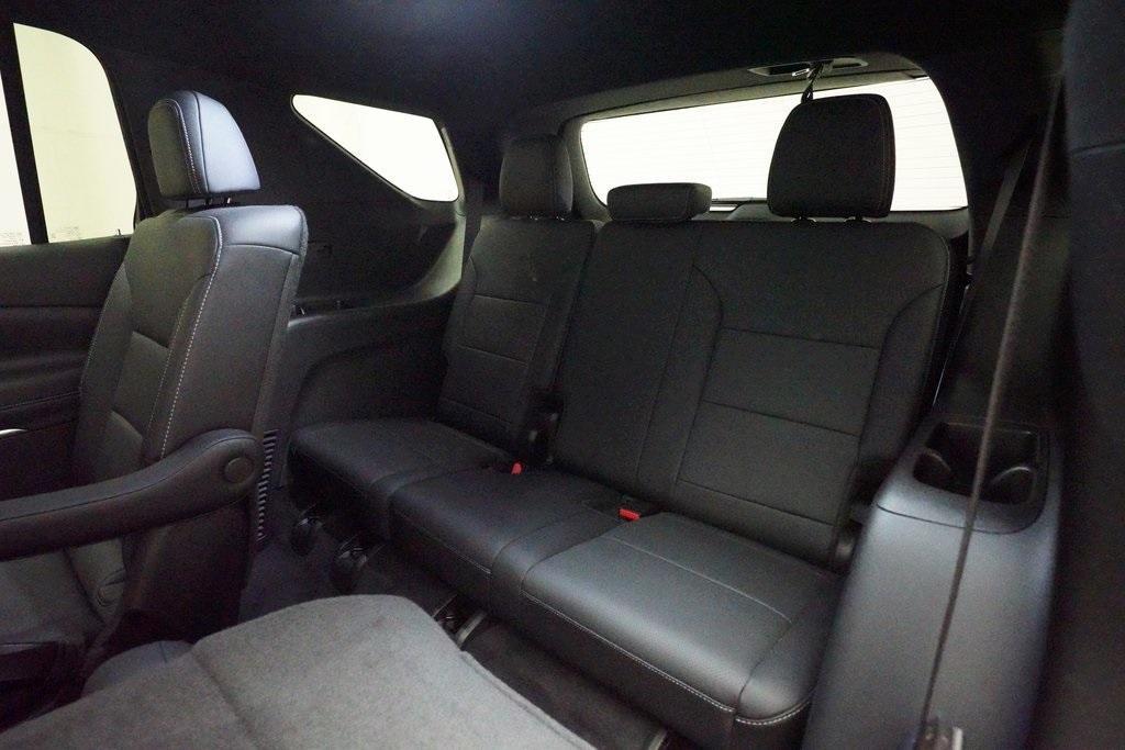 used 2025 Chevrolet Traverse car, priced at $41,044