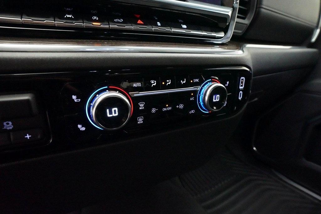 used 2025 GMC Sierra 1500 car, priced at $47,036