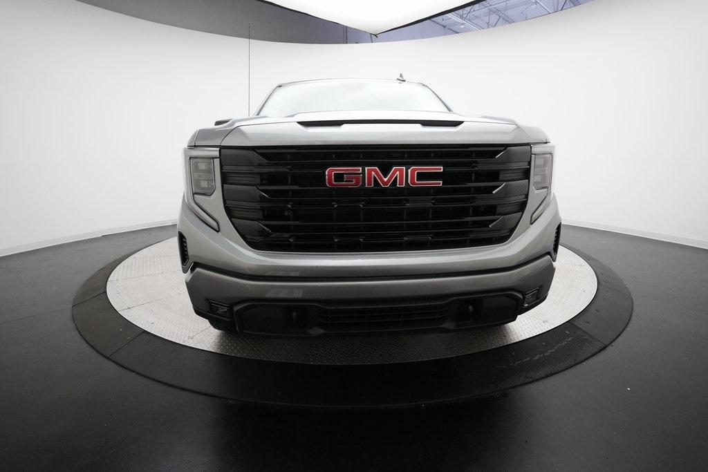 used 2025 GMC Sierra 1500 car, priced at $47,036