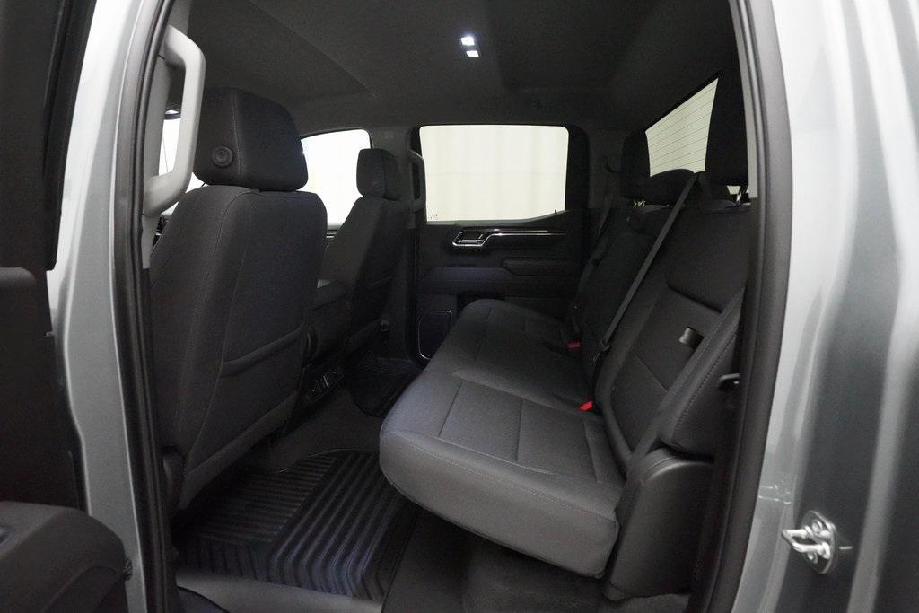 used 2025 GMC Sierra 1500 car, priced at $47,036