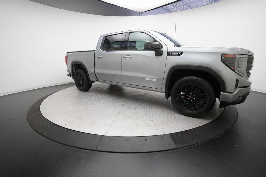 used 2025 GMC Sierra 1500 car, priced at $47,036