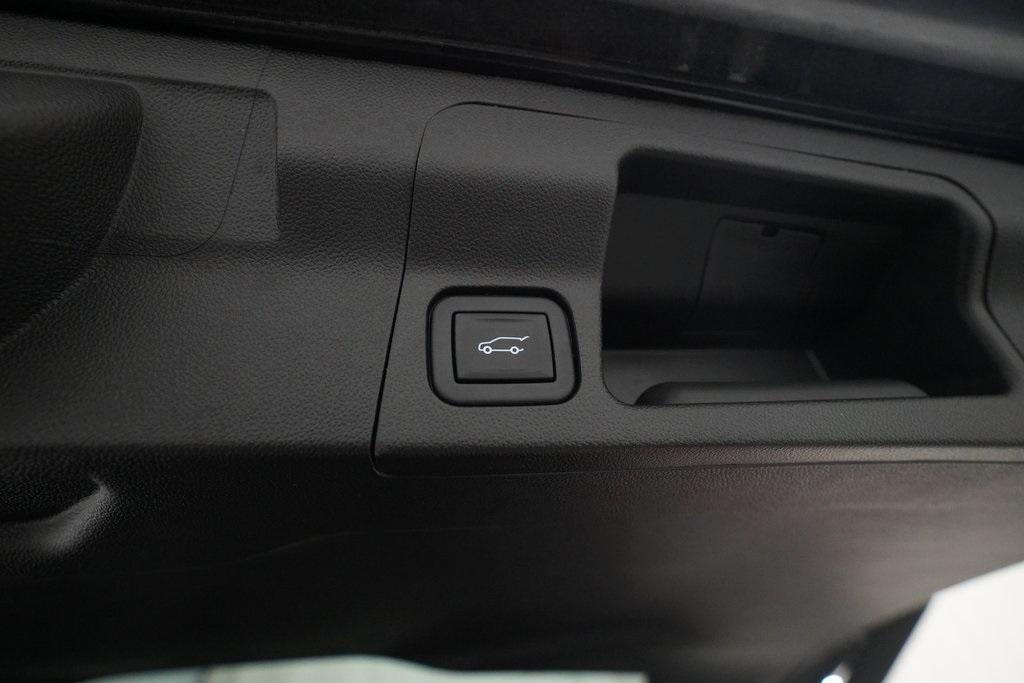 used 2023 GMC Acadia car, priced at $31,504