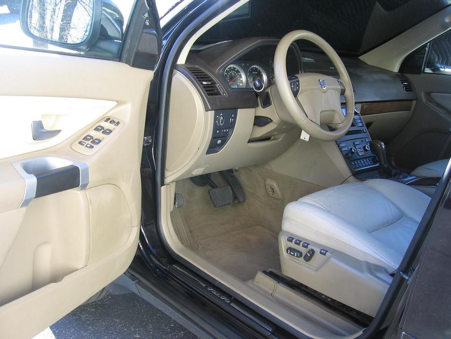 used 2012 Volvo XC90 car, priced at $11,000