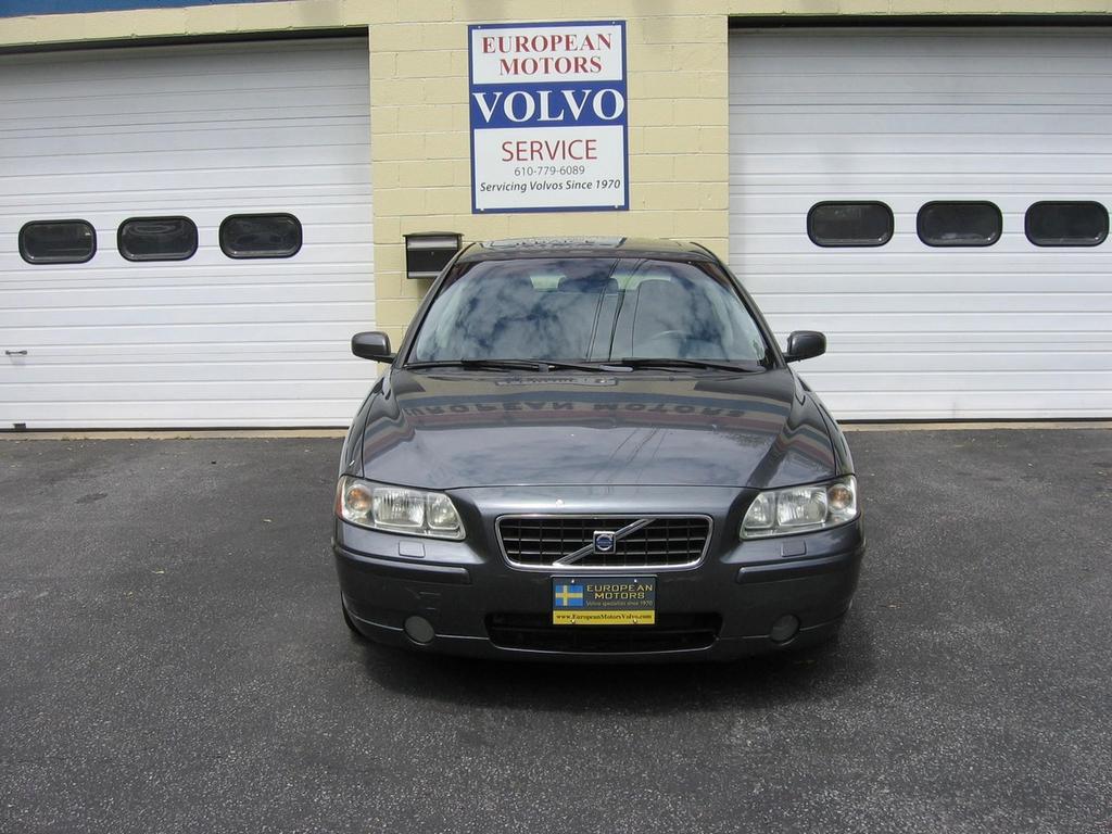 used 2006 Volvo S60 car, priced at $4,900