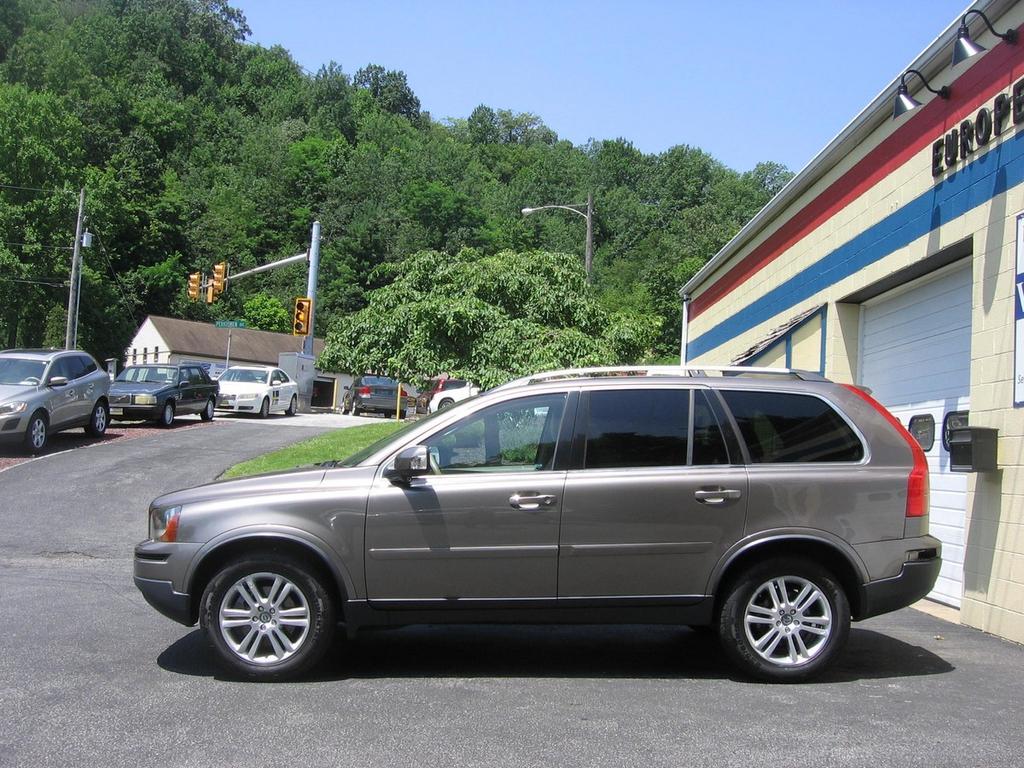 used 2011 Volvo XC90 car, priced at $10,500