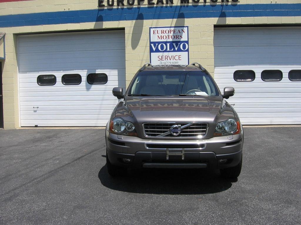 used 2011 Volvo XC90 car, priced at $10,500