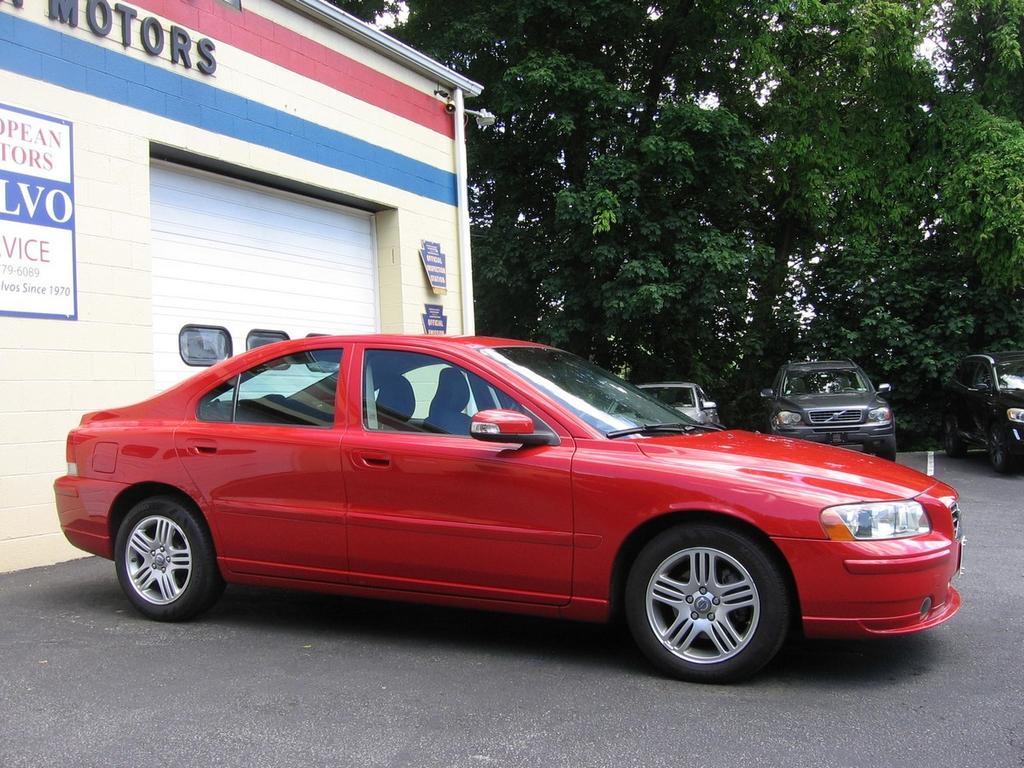 used 2007 Volvo S60 car, priced at $11,000