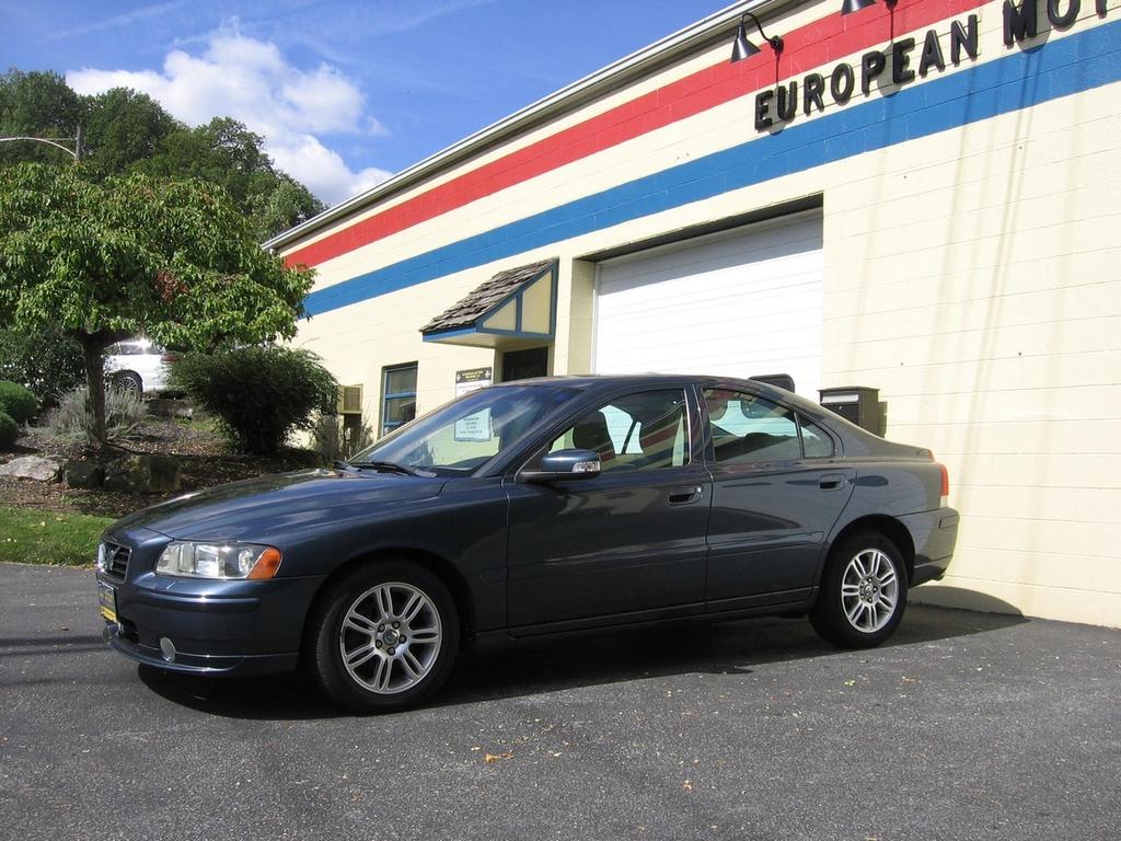used 2007 Volvo S60 car, priced at $6,000