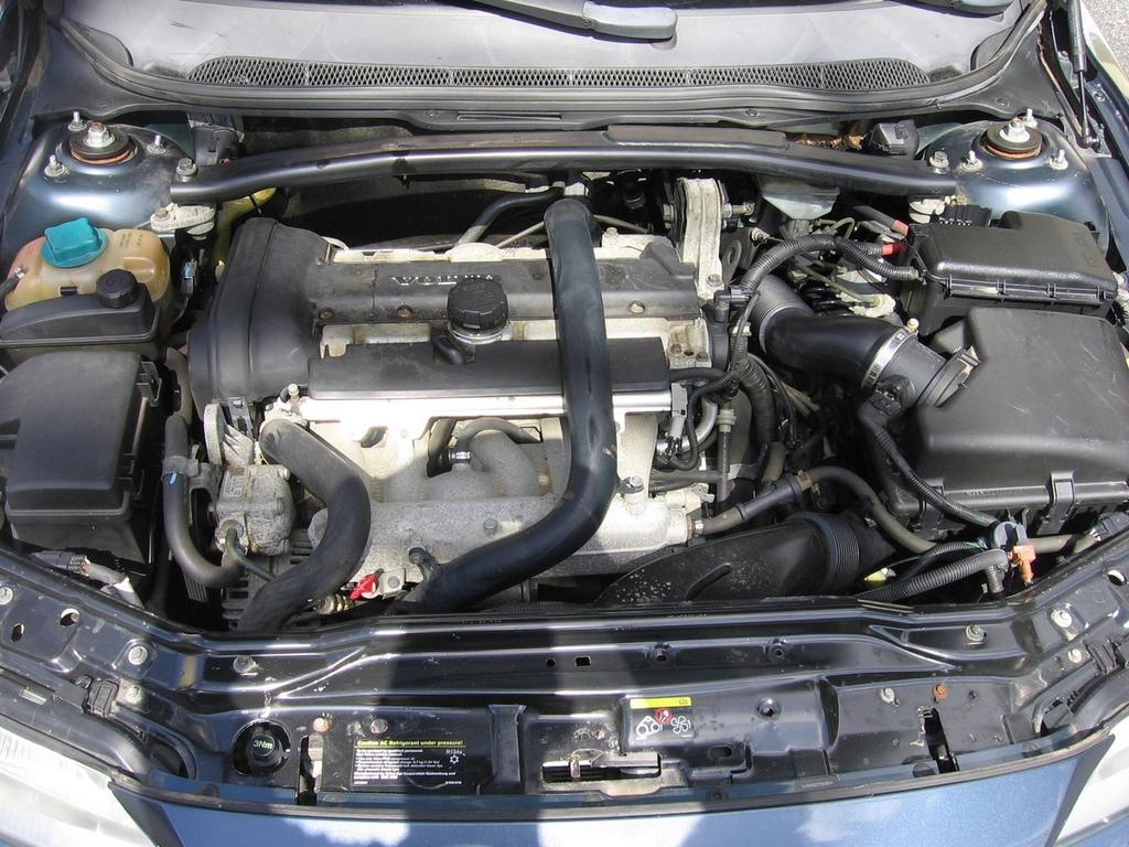 used 2007 Volvo S60 car, priced at $6,000