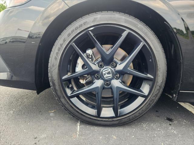 used 2022 Honda Civic Si car, priced at $28,800