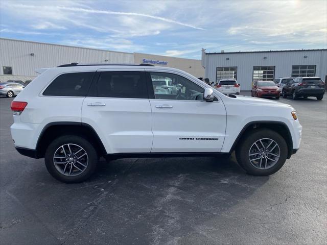 used 2017 Jeep Grand Cherokee car, priced at $12,900