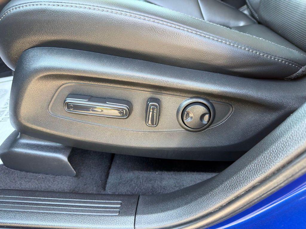 used 2023 Honda CR-V car, priced at $27,900
