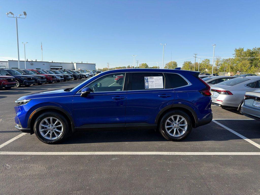 used 2023 Honda CR-V car, priced at $27,900