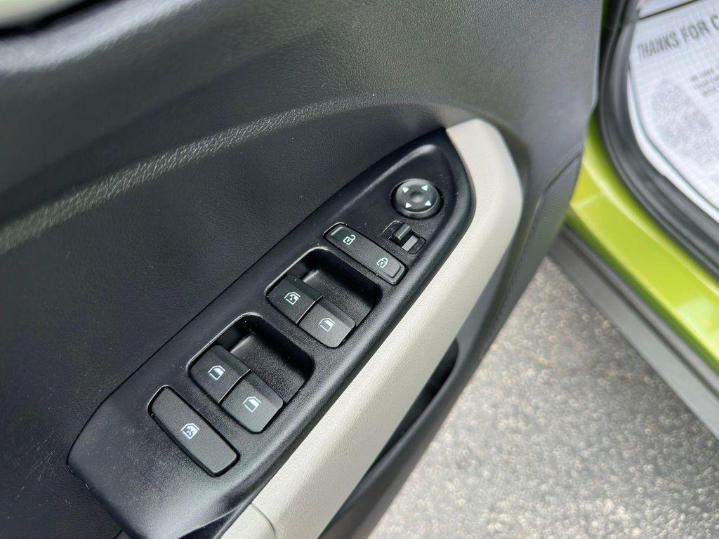 used 2022 Hyundai Venue car, priced at $17,900