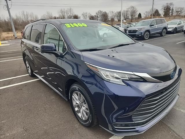 used 2021 Toyota Sienna car, priced at $31,400