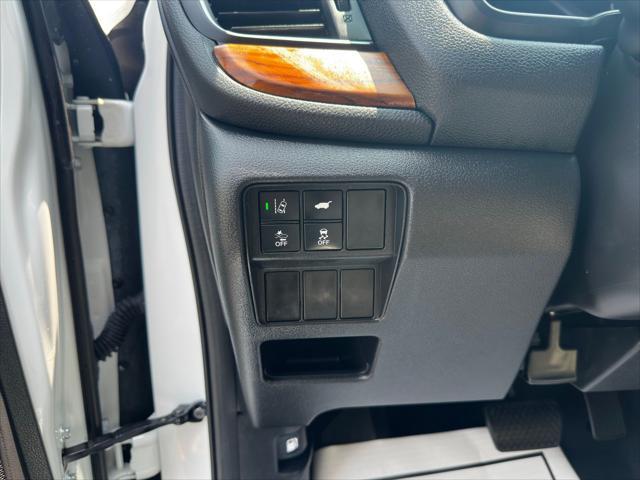 used 2022 Honda CR-V car, priced at $29,900