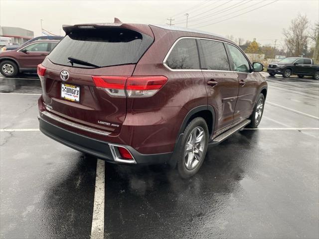 used 2018 Toyota Highlander car, priced at $26,800