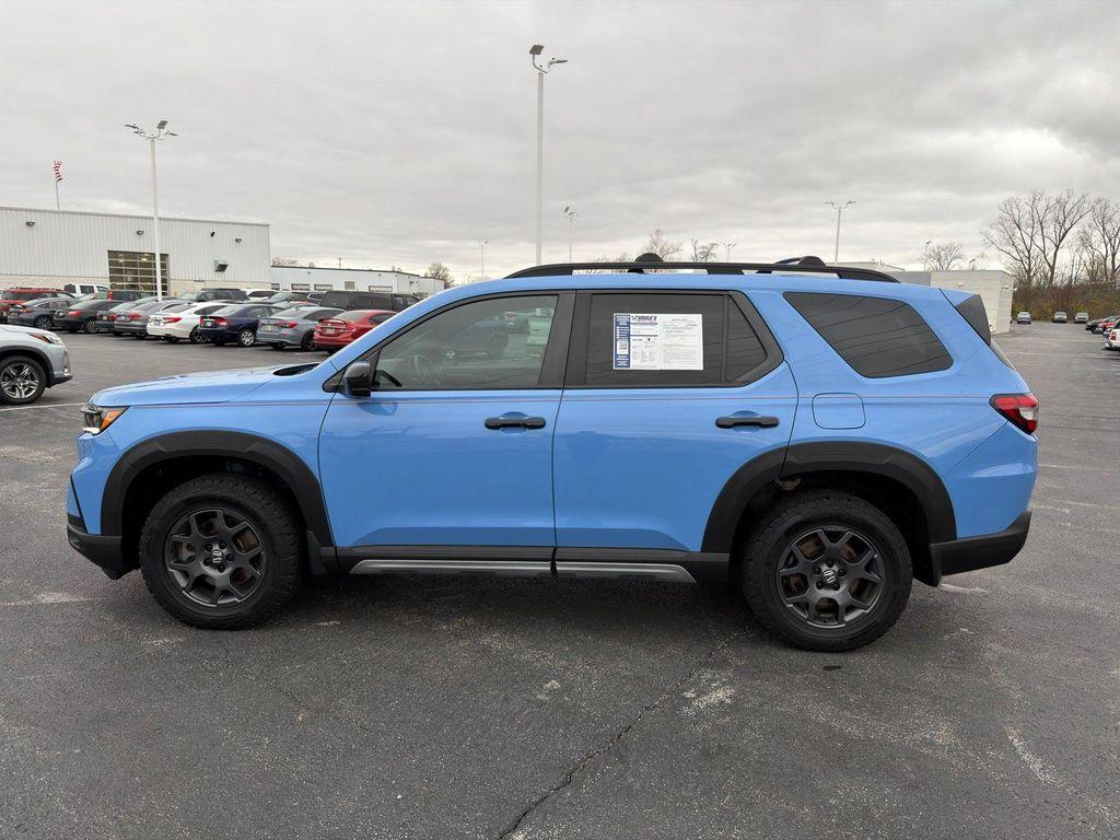 used 2023 Honda Pilot car, priced at $41,200