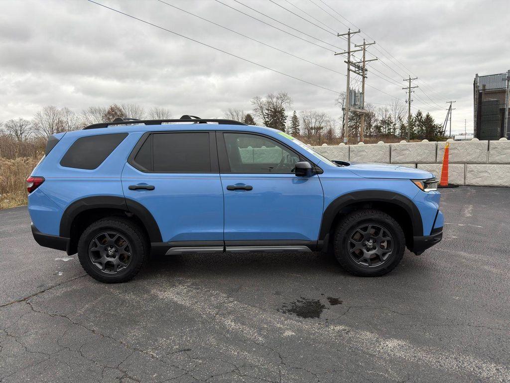 used 2023 Honda Pilot car, priced at $41,200