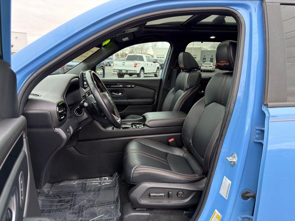 used 2023 Honda Pilot car, priced at $41,200