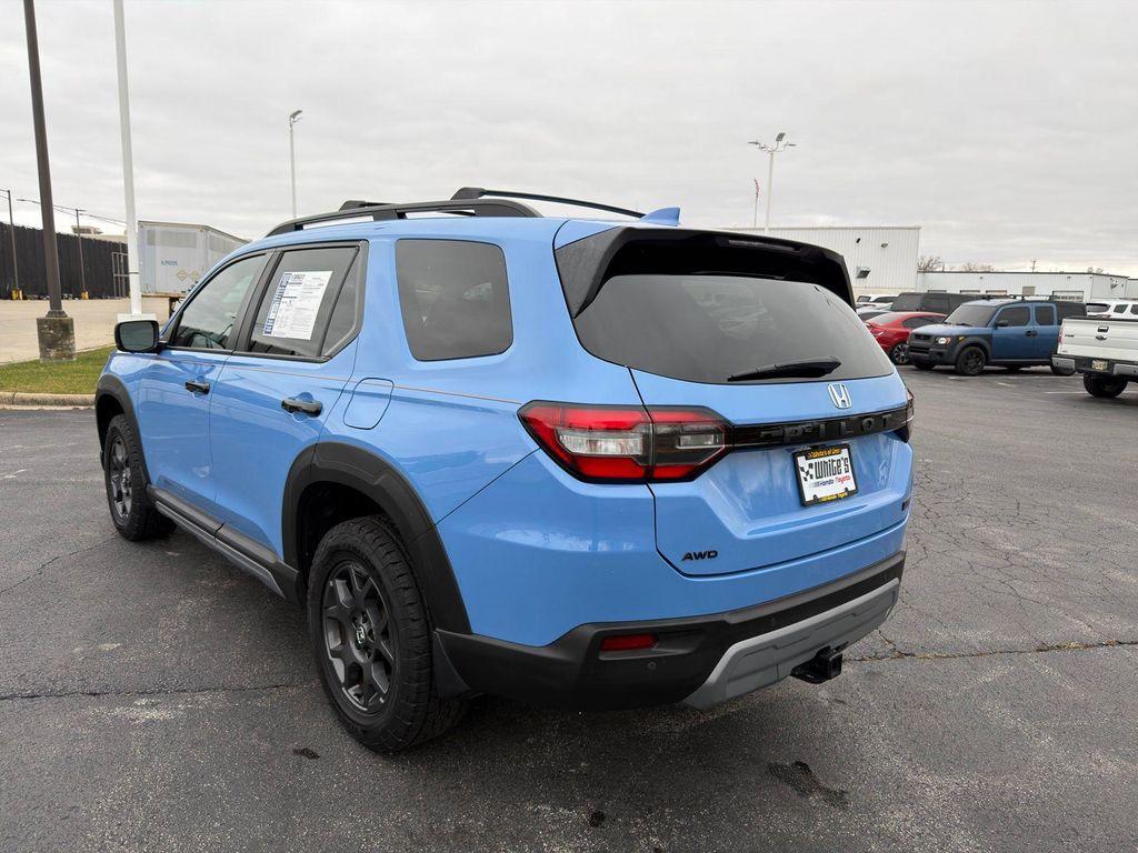 used 2023 Honda Pilot car, priced at $41,200