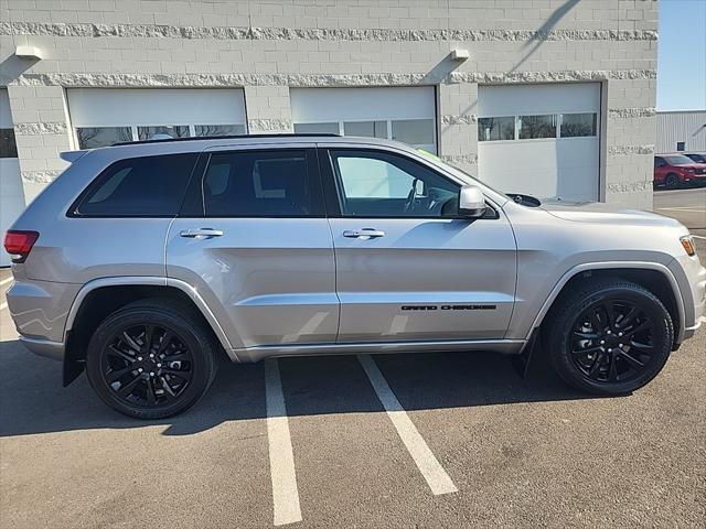 used 2021 Jeep Grand Cherokee car, priced at $27,400