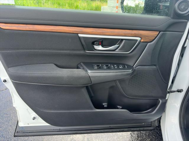 used 2022 Honda CR-V car, priced at $29,900