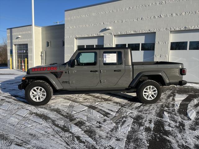 used 2023 Jeep Gladiator car, priced at $32,900