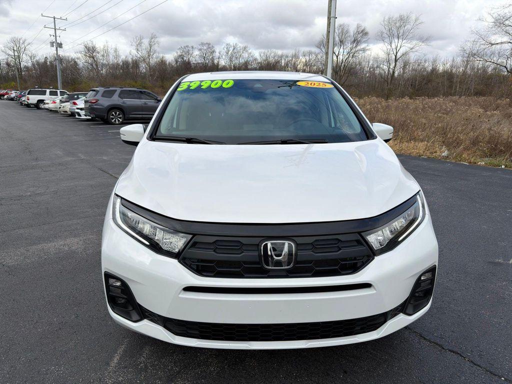 used 2025 Honda Odyssey car, priced at $39,900