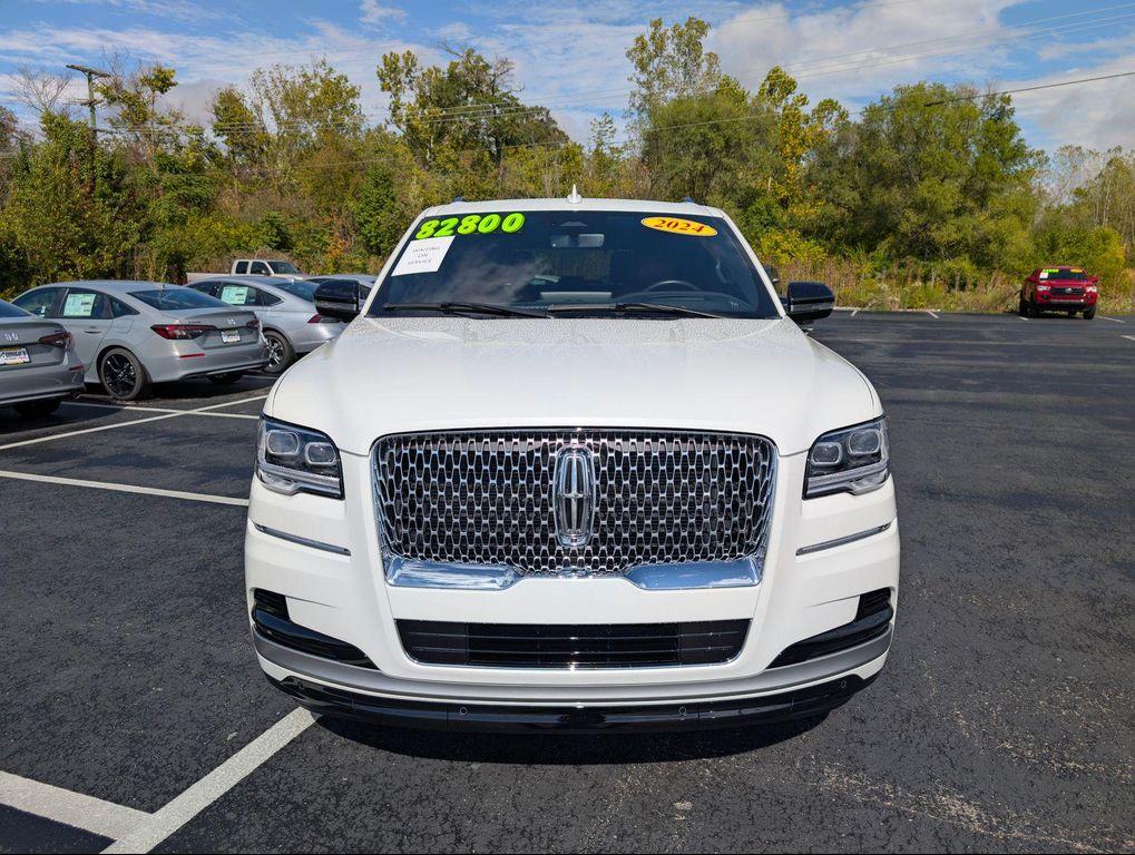 used 2024 Lincoln Navigator car, priced at $76,800