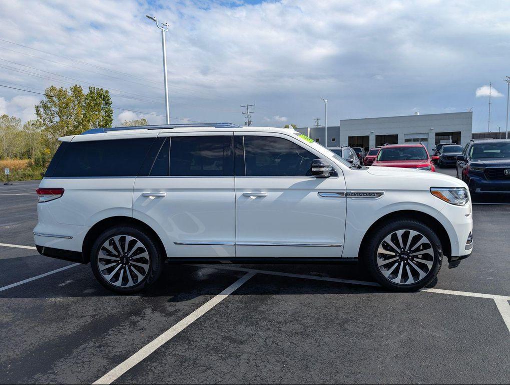used 2024 Lincoln Navigator car, priced at $76,800