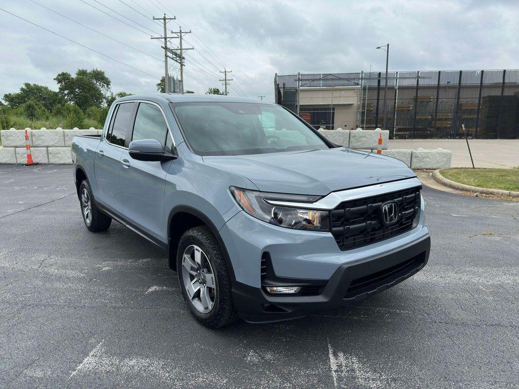 used 2024 Honda Ridgeline car, priced at $36,900
