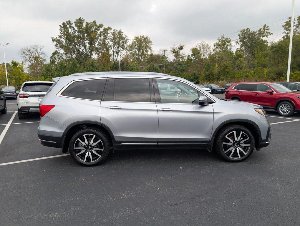 used 2021 Honda Pilot car, priced at $26,900