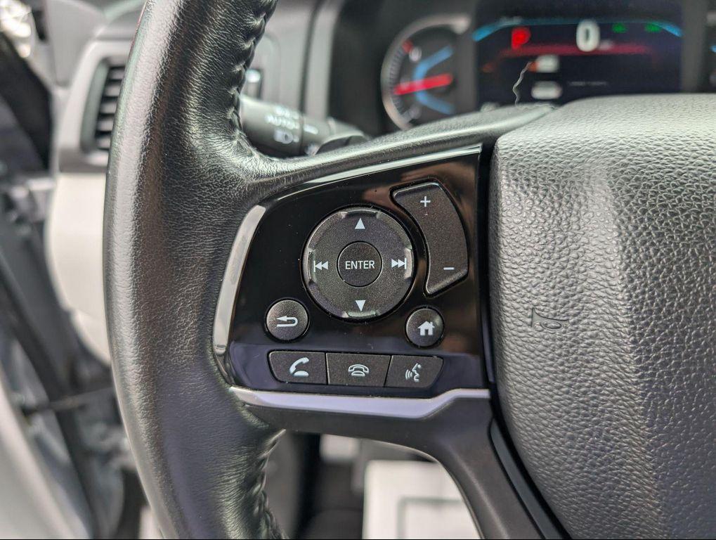 used 2021 Honda Pilot car, priced at $26,900