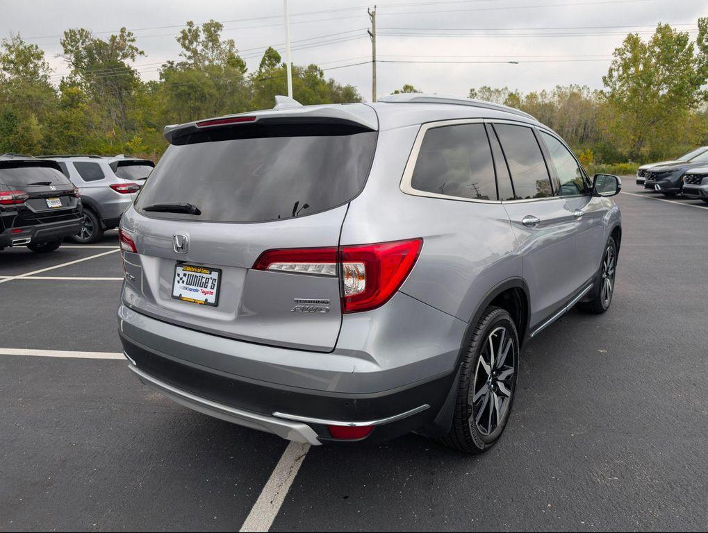 used 2021 Honda Pilot car, priced at $26,900