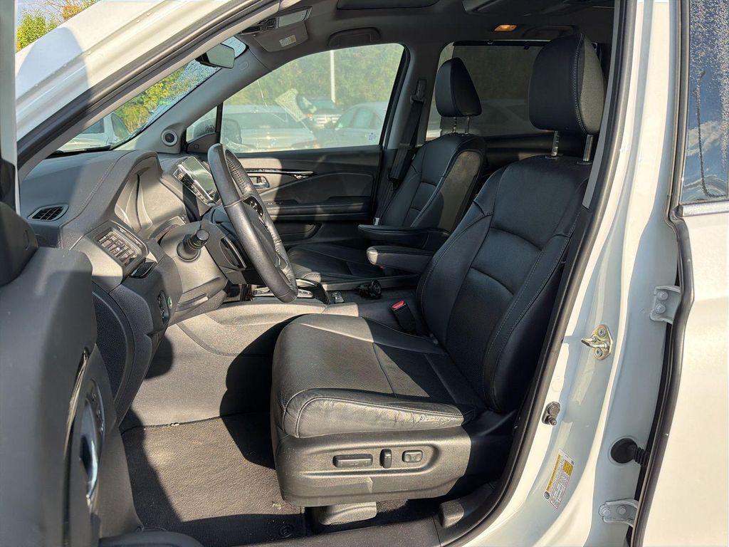 used 2020 Honda Pilot car, priced at $28,800