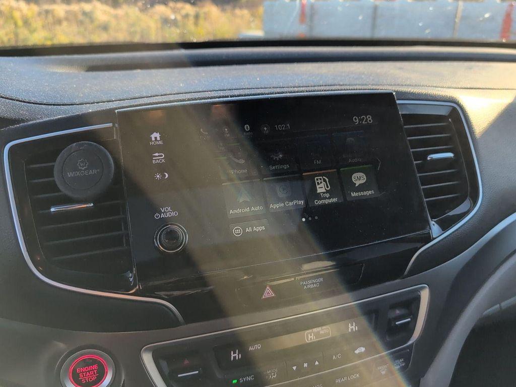 used 2021 Honda Pilot car, priced at $24,800