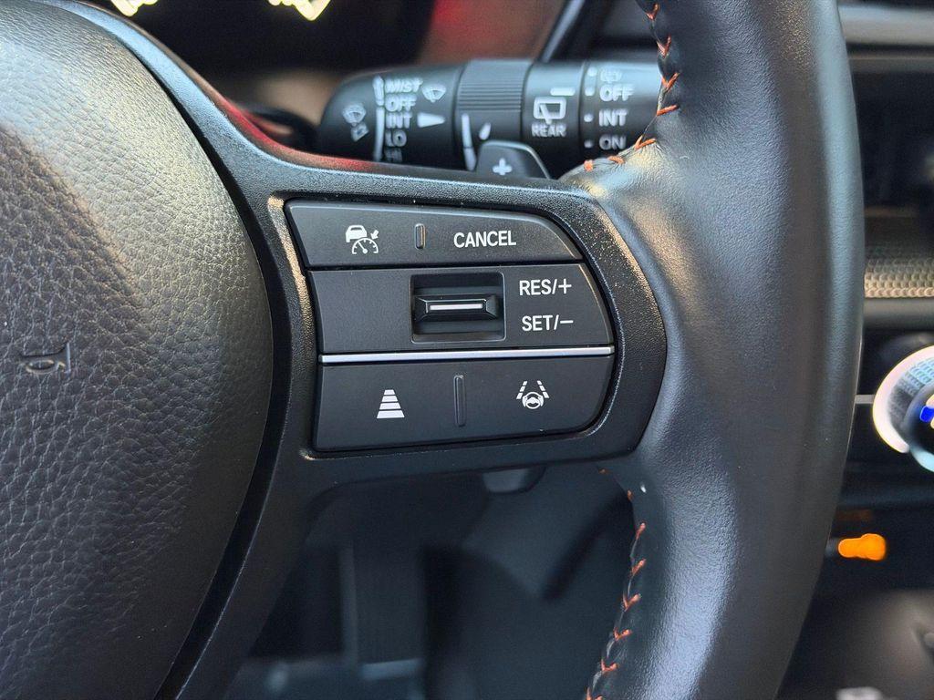 used 2025 Honda CR-V Hybrid car, priced at $35,800