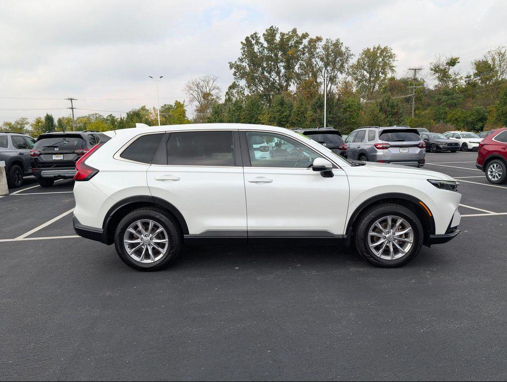 used 2024 Honda CR-V car, priced at $30,900
