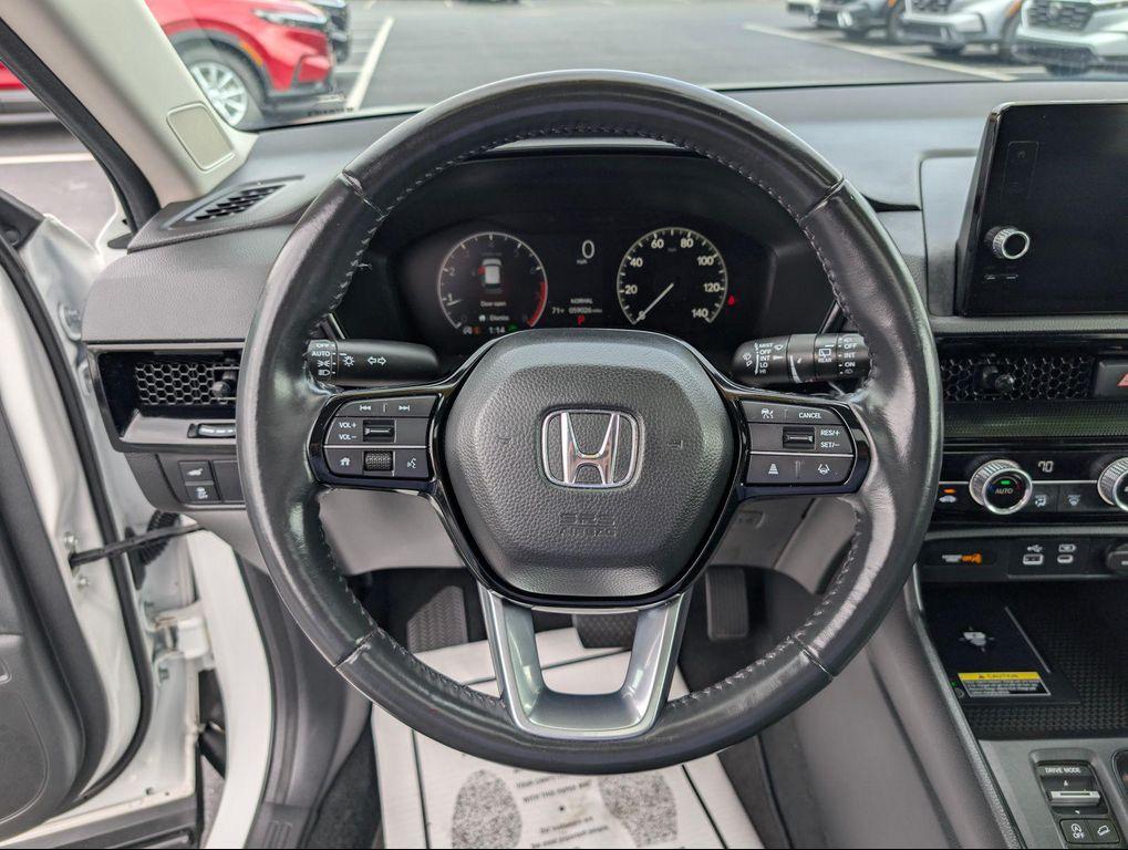 used 2024 Honda CR-V car, priced at $30,900