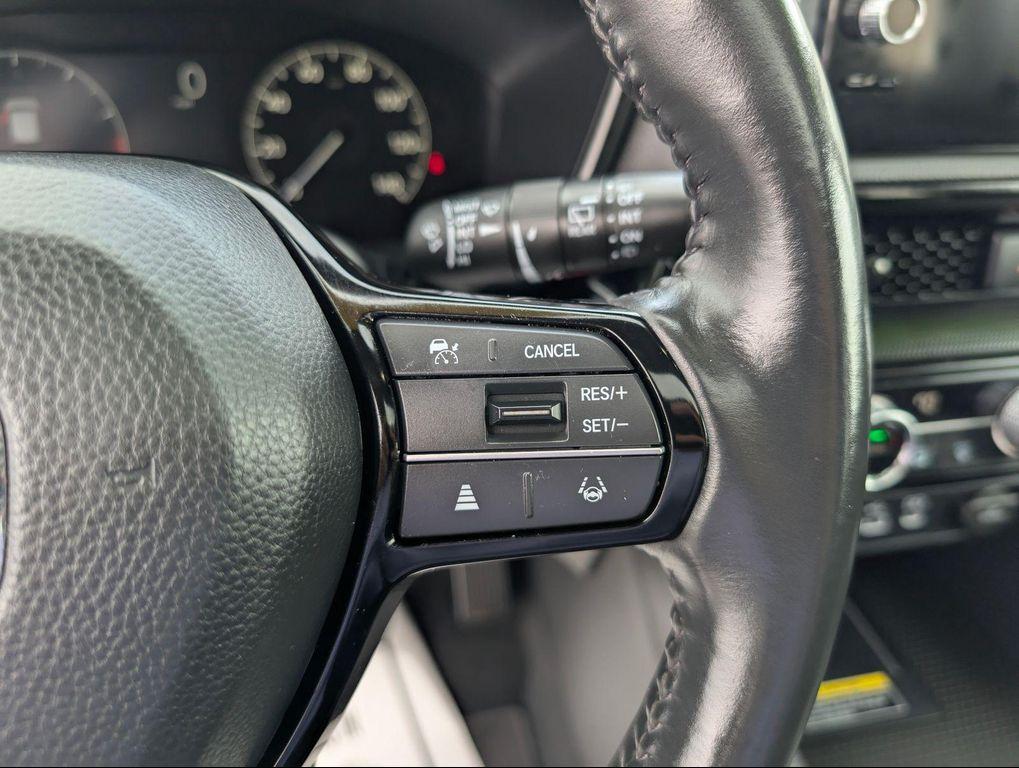 used 2024 Honda CR-V car, priced at $30,900