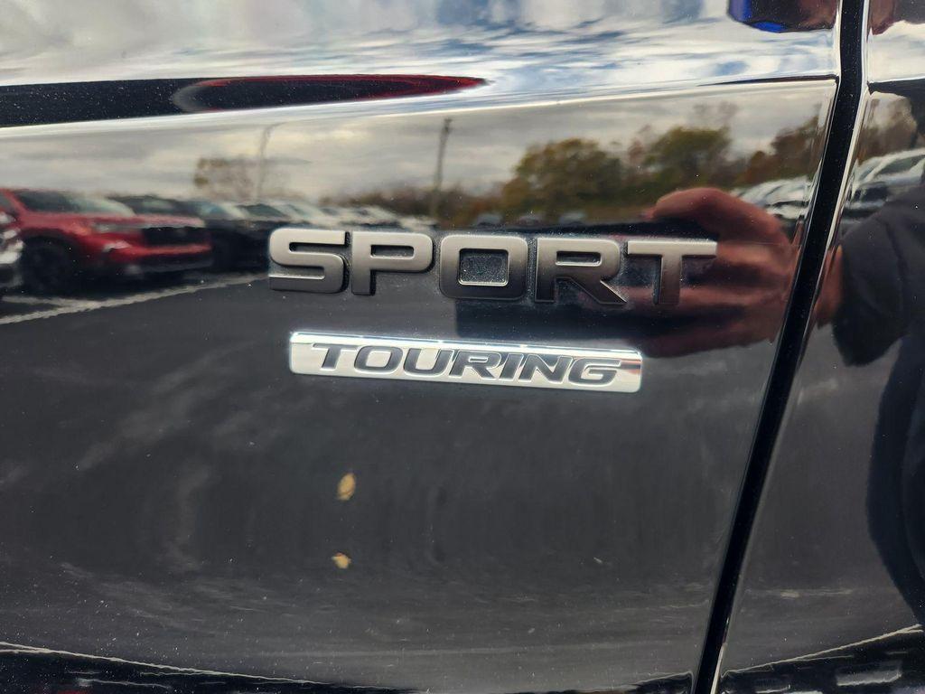 used 2025 Honda CR-V Hybrid car, priced at $35,900