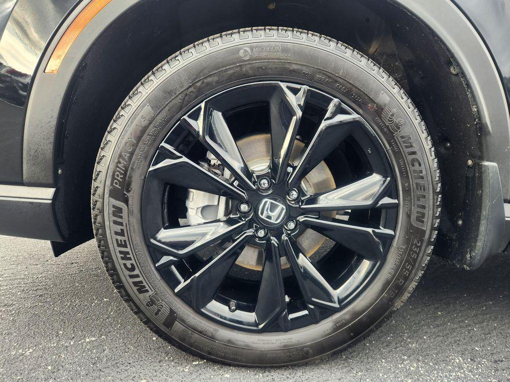 used 2025 Honda CR-V Hybrid car, priced at $35,900