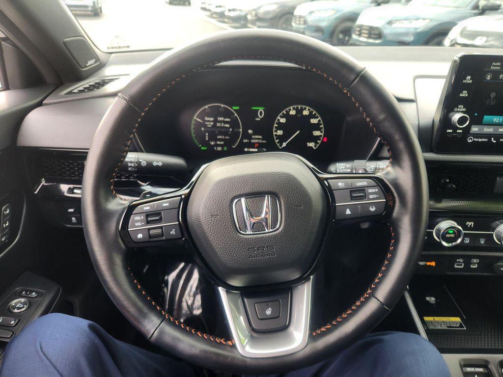 used 2025 Honda CR-V Hybrid car, priced at $35,900