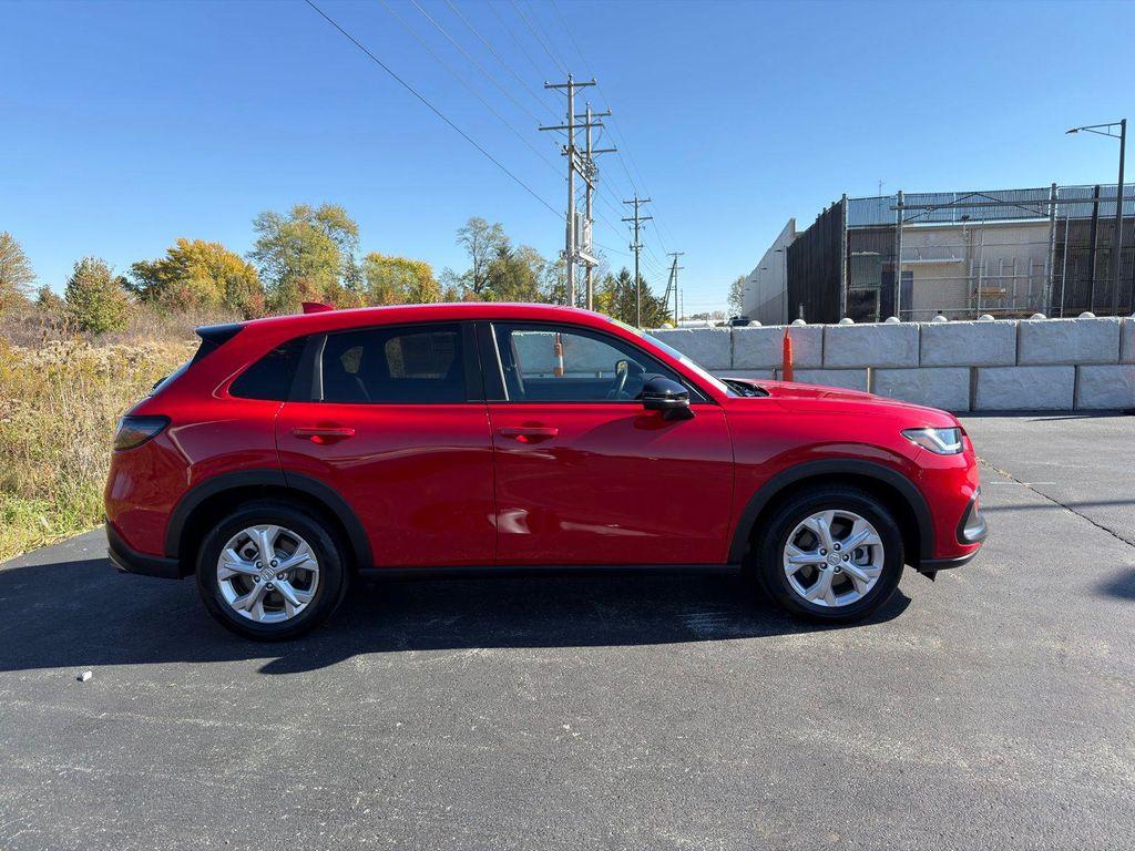 used 2025 Honda HR-V car, priced at $28,500