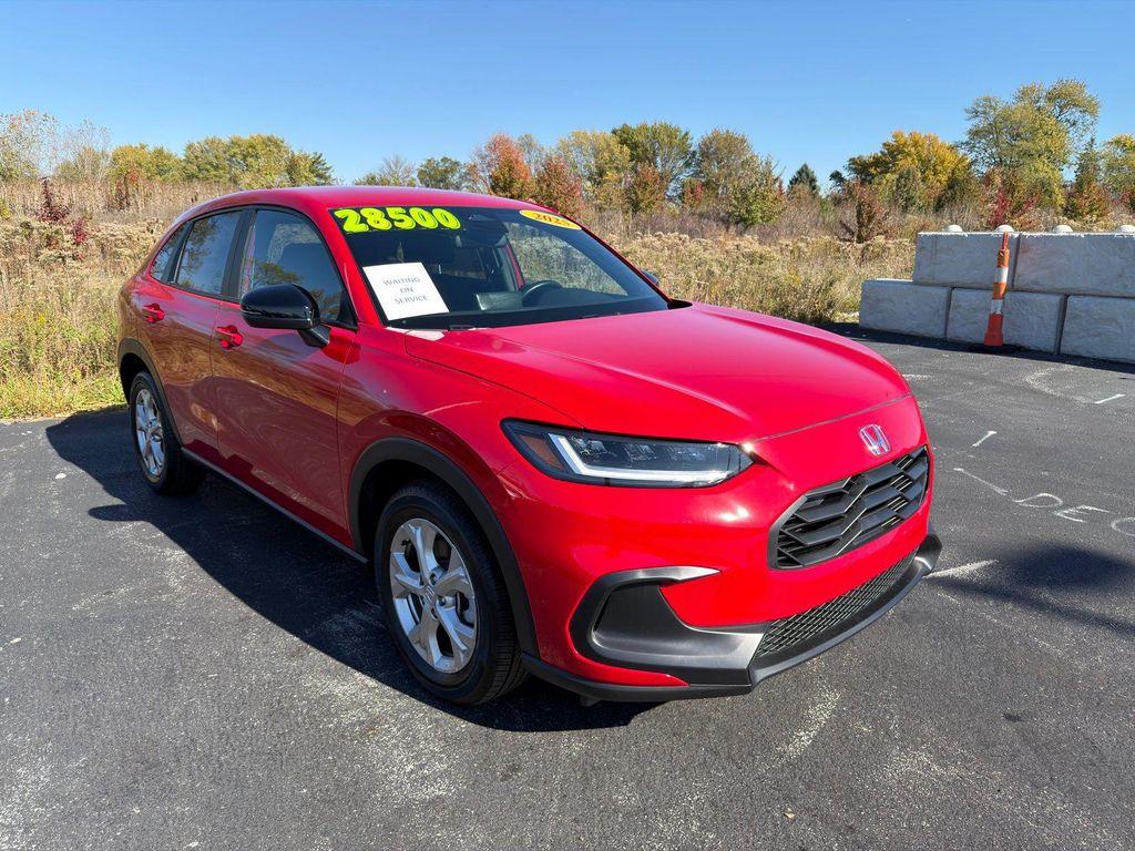 used 2025 Honda HR-V car, priced at $28,500